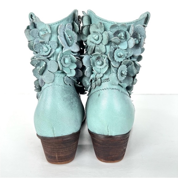 Anthropology unique ankle boots - Picture 3 of 11